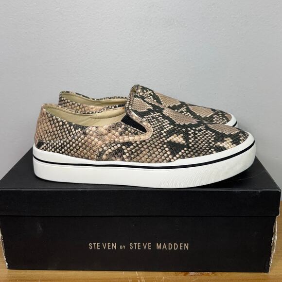 New Steven Riga Snake Print Slip On Sneakers Women's Size 7 - Picture 5 of 11